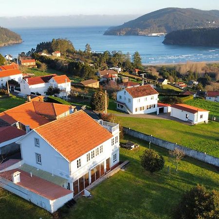 Beachfront Surf & Holiday House, Charming & Quiet Villarrube Exterior foto